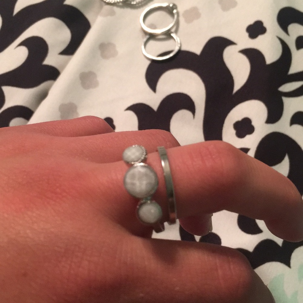 7 RINGS FOR SALE! - Picture 4 of 5